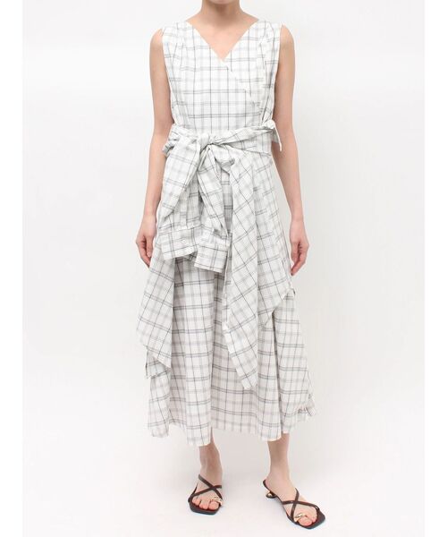 LAGUNAMOON（ラグナムーン）の「ウエストシャツデザインワンピース（ワンピース・レディース・ホワイト/ブラック・SMALL/MEDIUM）」の12枚目の写真