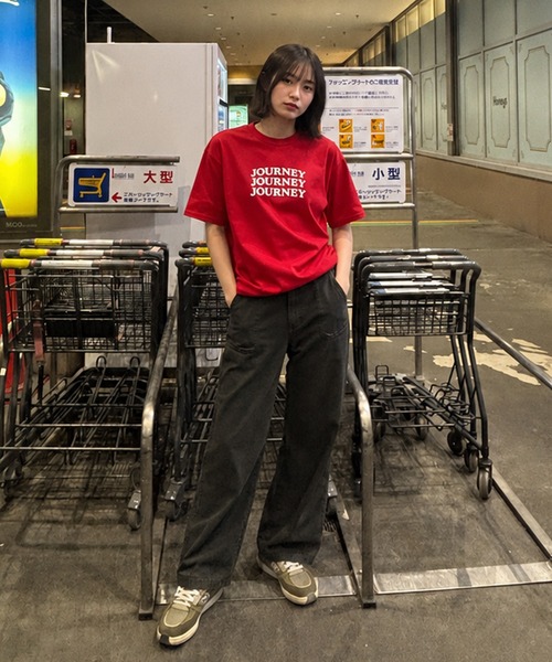 ZIP FIVE(ジップファイブ)の「高密度編み古着風プリント半袖Tシャツ(Tシャツ/カットソー・レディース・イエロー/ホワイト/レッド/ホワイト系/ホワイト系1/ブラック/グレー/チャコールグレー/ネイビー系/ブルー・MEDIUM/LARGE)」の15枚目の写真