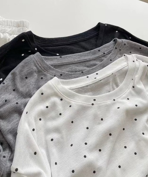 Ritzy(リッツィー)の「ドット柄 ゆったりロングスリーブ T シャツ(Tシャツ/カットソー・レディース・グレー/ホワイト/ブラック・FREE)」の11枚目の写真