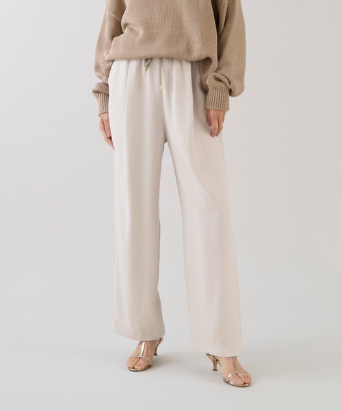 marmors（マルモア）の「【marmors】イージーパンツ（その他パンツ・レディース・アイボリー/グレイッシュベージュ・36）」の2枚目の写真