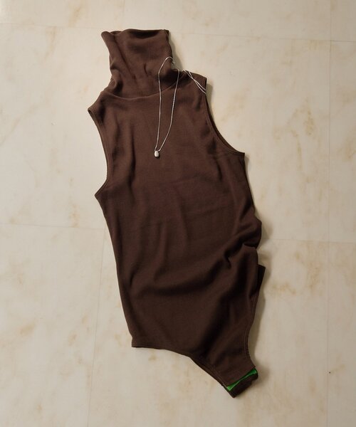 overneath(オーバーニース)の「【OVERNEATH】別注Bodysuit025(タンクトップ・レディース・ホワイト/ベージュ/ブラウン・MEDIUM)」の17枚目の写真