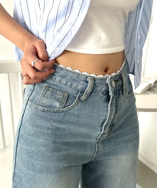 CLEA（クレア）の「ウエストデザイン裾広がりワイドレースデニム（デニムパンツ・レディース・ライトブルー・M/S）」の12枚目の写真