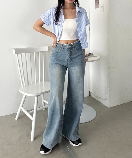 CLEA（クレア）の「ウエストデザイン裾広がりワイドレースデニム（デニムパンツ・レディース・ライトブルー・M/S）」の9枚目の写真