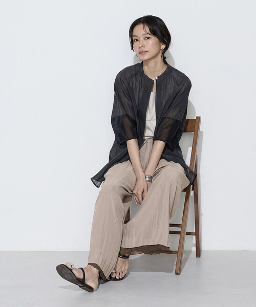 K.T KIYOKO TAKASE(キヨコタカセ)の「カッセン×シフォン リバーシブル プリーツパンツ(その他パンツ・レディース・ブラック系その他/ネイビー/ブラウン系その他・7号/9号)」の21枚目の写真