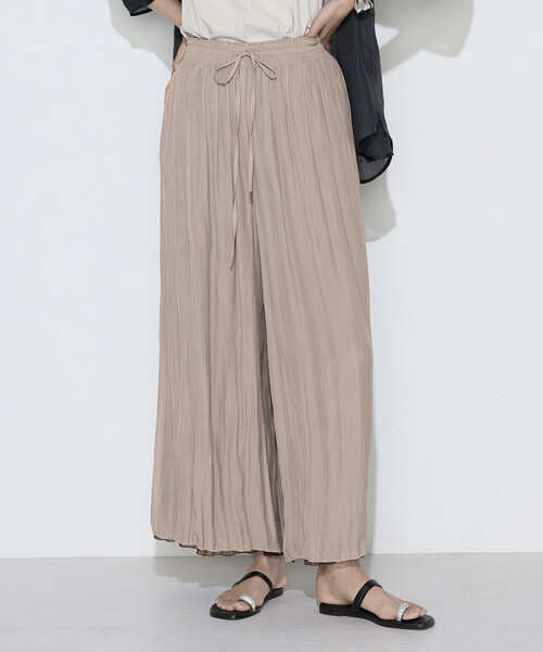 K.T KIYOKO TAKASE(キヨコタカセ)の「カッセン×シフォン リバーシブル プリーツパンツ(その他パンツ・レディース・ブラック系その他/ネイビー/ブラウン系その他・7号/9号)」の19枚目の写真