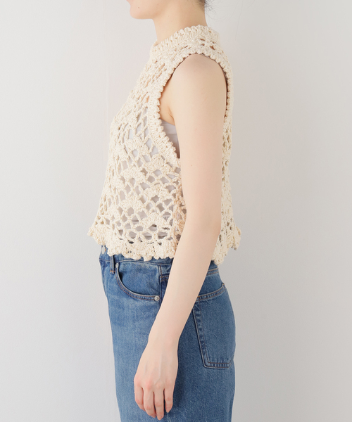 IENA LA BOUCLE(イエナラブークル)の「IENA LA BOUCLE スラブニットペプラムタンクトップ(ベスト・レディース・アイボリー・FREE)」の8枚目の写真
