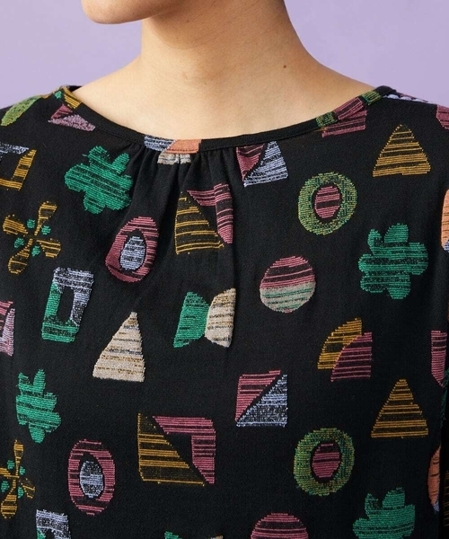 Jocomomola(ホコモモラ)の「Sala de baile ブークレジャカードカットソー(Tシャツ/カットソー・レディース・ブラック/オレンジ・40)」の8枚目の写真