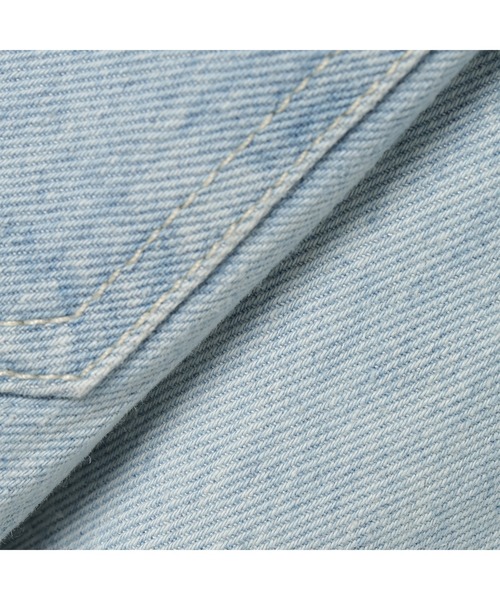 GUESS JEANS(ゲスジーンズ)の「GUESS JEANS Cropped Zip Trucker デニムジャケット(デニムジャケット・レディース・ライトブルー・X-SMALL/SMALL/MEDIUM)」の7枚目の写真