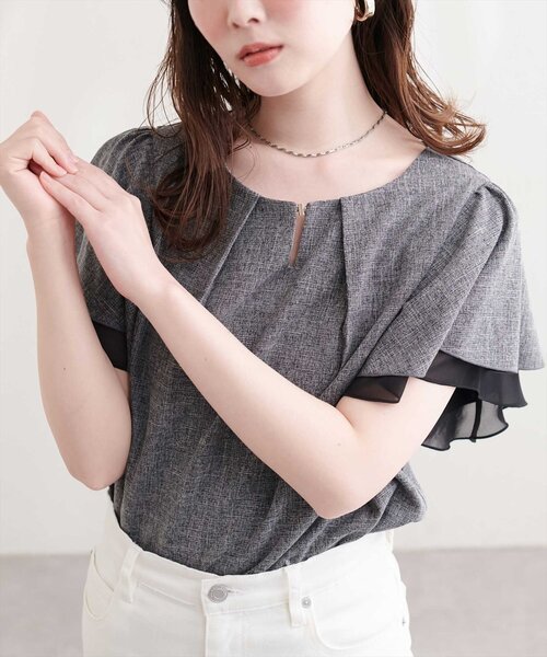 natural couture(ナチュラルクチュール)の「シアー重ねフリルブラウス(シャツ/ブラウス・レディース・ブラック/サックスブルー/ライトベージュ/ミント・FREE)」の5枚目の写真