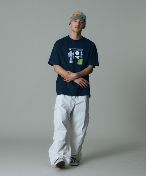 XLARGE(エクストララージ)の「EASY CARGO PANTS(カーゴパンツ・メンズ・ブラック/オフホワイト/ネイビー・XL/L/M/S)」の8枚目の写真