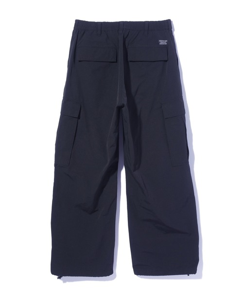XLARGE(エクストララージ)の「EASY CARGO PANTS(カーゴパンツ・メンズ・ブラック/オフホワイト/ネイビー・XL/L/M/S)」の13枚目の写真
