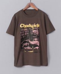 ARTCHIVES MALIBU（アートカイブス マリブ）の「【Chadwick Products】X 【HIROCK Design Office】“Special Collaboration” Tシャツ 【90’s OBSESSION】（Tシャツ/カットソー）」