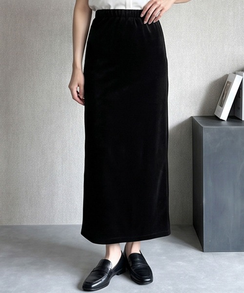 LOWO(ロワ)の「【S~2Lサイズ展開】ウエストゴムバックスリットナロースカート(スカート・レディース・ブラック/ブラック系その他・S/M/L/2L)」の3枚目の写真