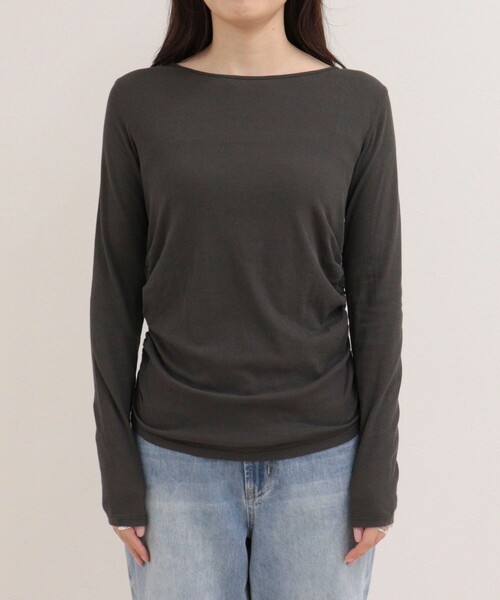 fredy emue(フレディエミュ)の「サイドギャザーシアーロンTシャツ(Tシャツ/カットソー・レディース・イエロー/オフホワイト/チャコールグレー・38)」の7枚目の写真