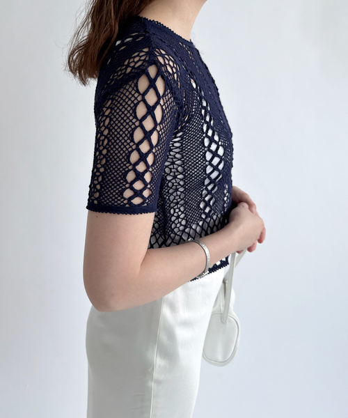 EDIT. FOR LULU(エディットフォールル)の「【EUCHRONIA/ユークロニア】Stretch lace short sleeve tee(ニット/セーター・レディース・ネイビー・FREE)」の3枚目の写真