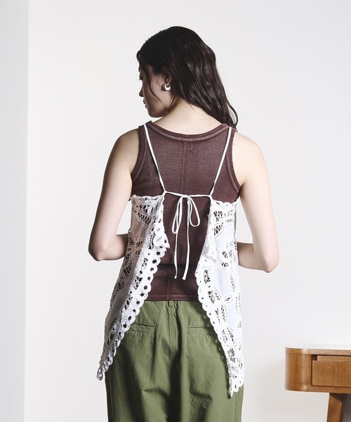 ROSE BUD(ローズバッド)の「(mag.by c)BATTEN LACE CAMISOLE(キャミソール・レディース・ホワイト/レッド・ONE SIZE)」の5枚目の写真