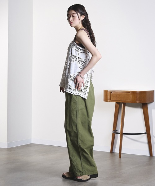 ROSE BUD(ローズバッド)の「(mag.by c)BATTEN LACE CAMISOLE(キャミソール・レディース・ホワイト/レッド・ONE SIZE)」の7枚目の写真