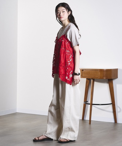 ROSE BUD(ローズバッド)の「(mag.by c)BATTEN LACE CAMISOLE(キャミソール・レディース・ホワイト/レッド・ONE SIZE)」の14枚目の写真