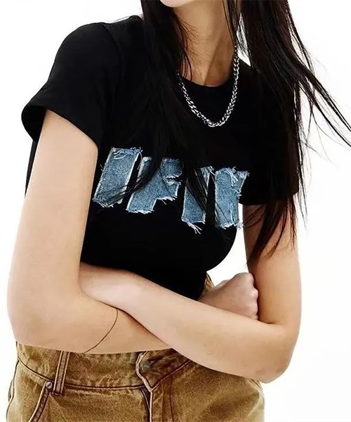 Girly Doll(ガーリードール)の「デニムロゴミニTシャツ(Tシャツ/カットソー・レディース・ブラック/ホワイト・M/S)」の5枚目の写真