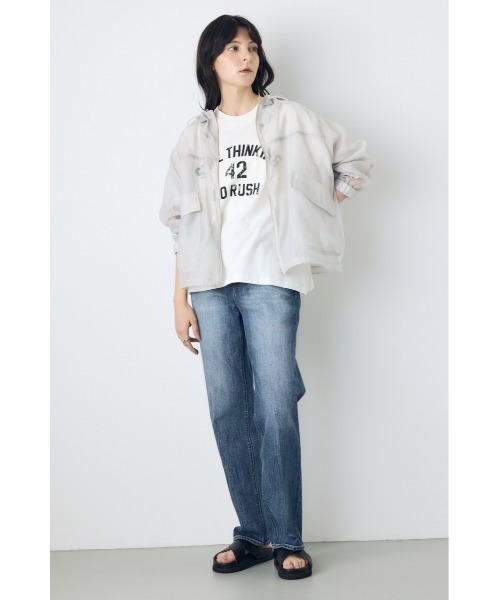 AZUL by moussy(アズールバイマウジー)の「【サイズ,身長別画像あり】AZUL DENIM センタープレスストレートデニム 体系カバー 美脚 細見え 足長(デニムパンツ・レディース・ブルー/ワンウォッシュ・24inch/25inch/26inch/27inch)」の14枚目の写真