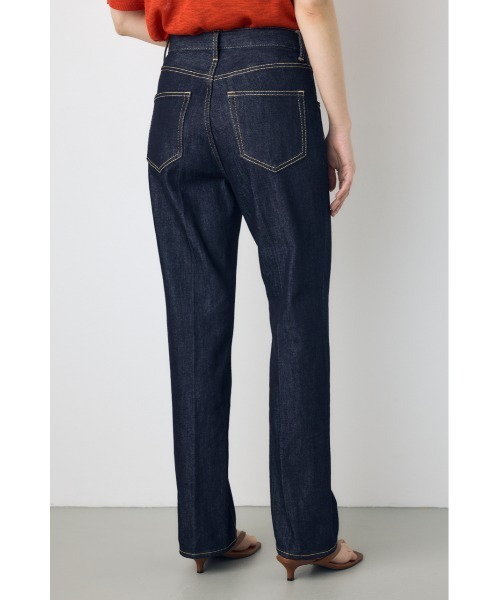 AZUL by moussy(アズールバイマウジー)の「【サイズ,身長別画像あり】AZUL DENIM センタープレスストレートデニム 体系カバー 美脚 細見え 足長(デニムパンツ・レディース・ブルー/ワンウォッシュ・24inch/25inch/26inch/27inch)」の18枚目の写真