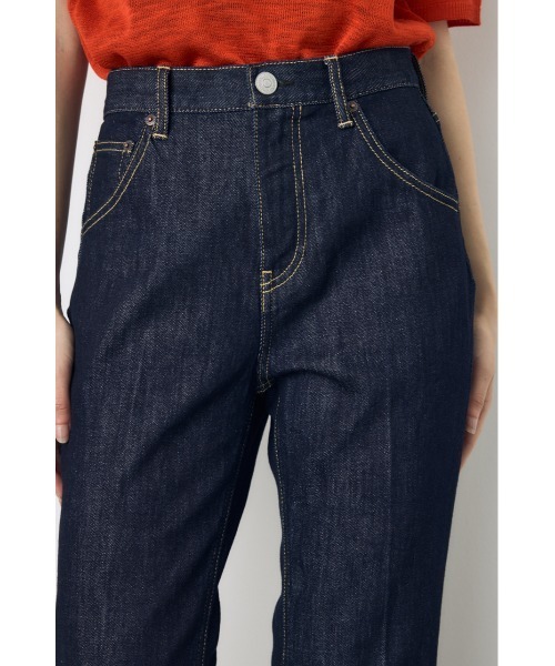 AZUL by moussy(アズールバイマウジー)の「【サイズ,身長別画像あり】AZUL DENIM センタープレスストレートデニム 体系カバー 美脚 細見え 足長(デニムパンツ・レディース・ブルー/ワンウォッシュ・24inch/25inch/26inch/27inch)」の19枚目の写真