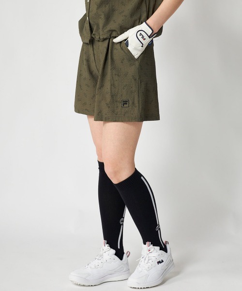FILA GOLF（フィラゴルフ ）の「【FILA GOLF:フィラゴルフ】レディースサッカー素材キュロットパンツ　ゴルフ（その他パンツ・レディース・ブラック/カーキ/ライトベージュ・X-LARGE/LARGE/MEDIUM）」の13枚目の写真