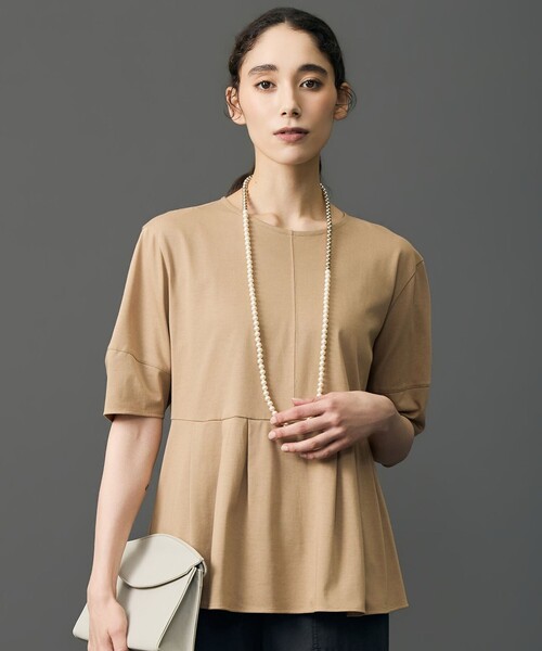 自由区(ジユウク)の「ペプラム Tシャツ(Tシャツ/カットソー・レディース・グレー系/カーキ系/ブラック系/サックスブルー系/ブルー系/ベージュ系・32)」の3枚目の写真