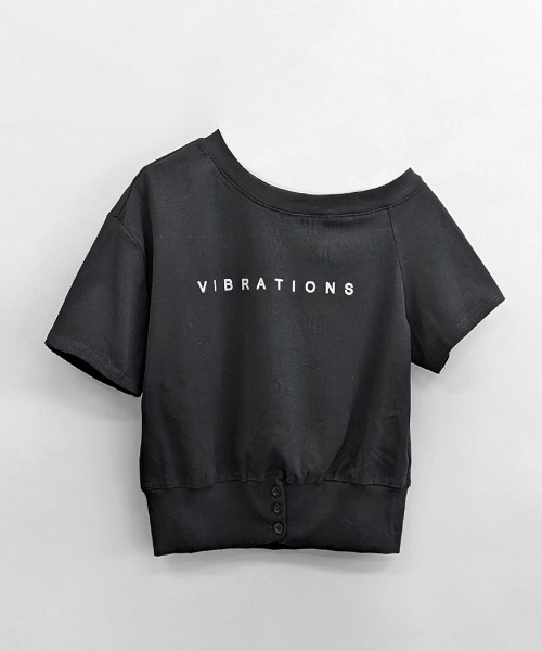 REMUR(レミュール)の「ワンショルロゴプリントTシャツ 裾ボタン(Tシャツ/カットソー・レディース・ブラック/ホワイト・FREE)」の11枚目の写真