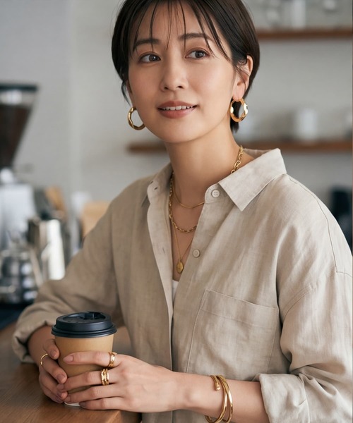 STYLE DELI（スタイルデリ）の「【DELI by】ステンレススチールウェーブピアス（ピアス（両耳用）・レディース・ゴールド/シルバー・FREE）」の3枚目の写真