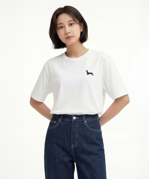 OKSTAR（オクスター）の「ダックスフント刺繍半袖（Tシャツ/カットソー・レディース・ホワイト/ブラック/ダークグレー/グレー/ネイビー/ベージュ/ダークグリーン/チャコール/ダークブルー/クリーム/ライトグレー/ライトベージュ/カーキ・SMALL/LARGE/MEDIUM/X-LARGE/2XL/3XL/4XL）」の14枚目の写真