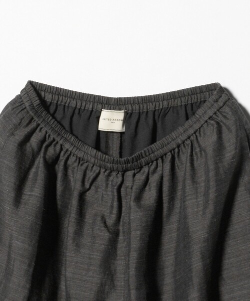UNITED ARROWS(ユナイテッドアローズ)の「ギャザー フレアパンツ ‐ウォッシャブル‐(その他パンツ・レディース・ダークブラウン/オフホワイト/ターコイズブルー系・38/36)」の19枚目の写真