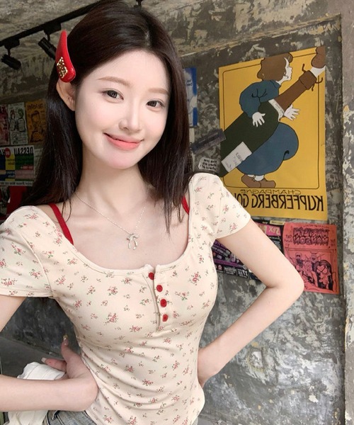 HALEY PESCA(ヘーリーペスカ)の「HALEY PESCA/バックオープン レイヤードトップス(Tシャツ/カットソー・レディース・アイボリー/ブラック/ブラック系その他/グレー/ライトグリーン・FREE)」の7枚目の写真