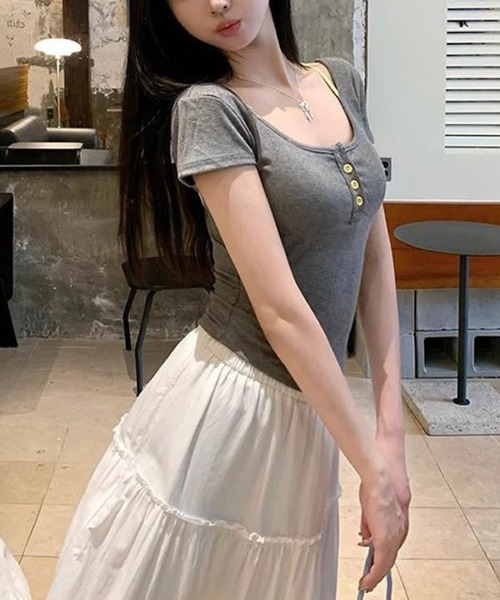 HALEY PESCA(ヘーリーペスカ)の「HALEY PESCA/バックオープン レイヤードトップス(Tシャツ/カットソー・レディース・アイボリー/ブラック/ブラック系その他/グレー/ライトグリーン・FREE)」の17枚目の写真