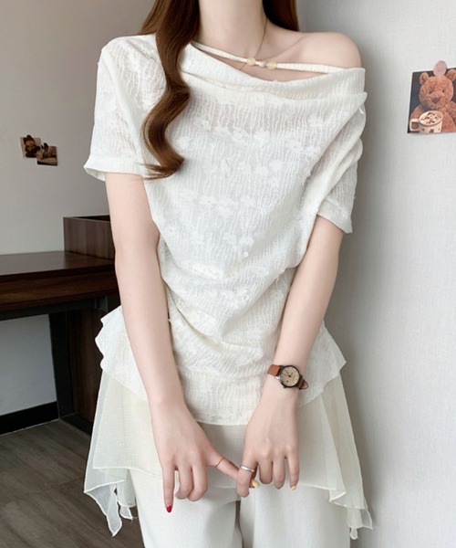2ly2(トゥーリートゥー)の「オフショル風シアーデザインカットソー レディース ドレープトップス(Tシャツ/カットソー・レディース・グリーン/ホワイト・FREE)」の1枚目の写真