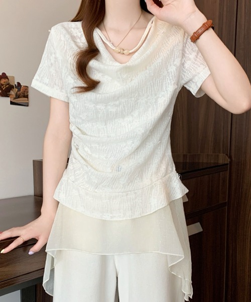 2ly2(トゥーリートゥー)の「オフショル風シアーデザインカットソー レディース ドレープトップス(Tシャツ/カットソー・レディース・グリーン/ホワイト・FREE)」の19枚目の写真