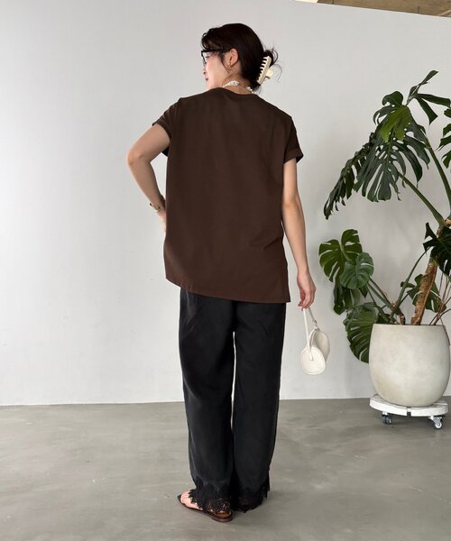 DouDou(ドゥドゥ)の「【セットアップ可能】レースヘムパンツ(その他パンツ・レディース・グレイッシュベージュ/ブラック・TM/FREE)」の15枚目の写真