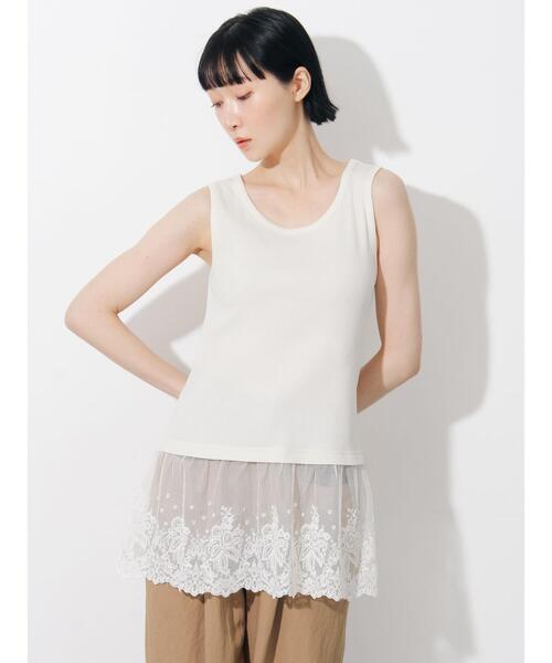 Samansa Mos2（サマンサ モスモス）の「【接触冷感】裾チュールレースノースリーブ（Tシャツ/カットソー・レディース・ブラック/オフホワイト/キナリ・F）」の5枚目の写真