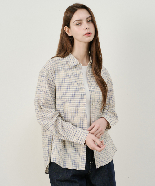 MIND BRIDGE WOMEN（マインドブリッジウーマン）の「[W]オーバーサイズフランネルチェックシャツ - 2カラー（シャツ/ブラウス・レディース・レッド/ライトベージュ・55/66）」の3枚目の写真