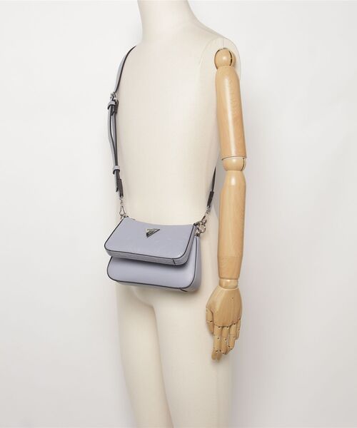 Guess（ゲス）の「HOLLY Mini Crossbody ショルダーバッグ（ショルダーバッグ・レディース・ブルー/ブラック・ONE SIZE）」の20枚目の写真
