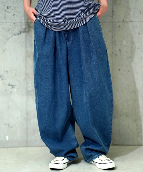 DEVILOCK(デビロック)の「DEVILOCK Light Denim Two-Tuck Wide Pants(その他パンツ・メンズ・ブラック/ネイビー・LARGE/MEDIUM)」の3枚目の写真