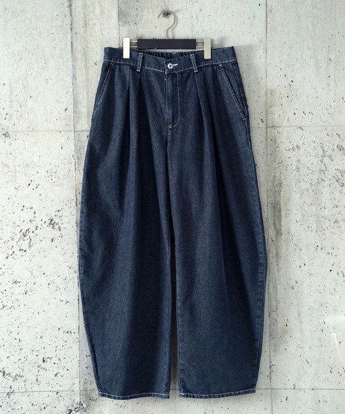 DEVILOCK(デビロック)の「DEVILOCK Light Denim Two-Tuck Wide Pants(その他パンツ・メンズ・ブラック/ネイビー・LARGE/MEDIUM)」の7枚目の写真