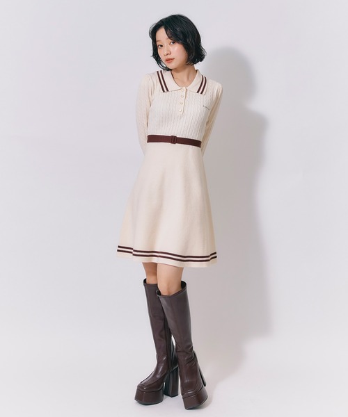REDYAZEL(レディアゼル)の「ラインケーブルミニニットフレアワンピース(ワンピース・レディース・オフホワイト/ネイビー/ブラウン/レッド・FREE)」の2枚目の写真
