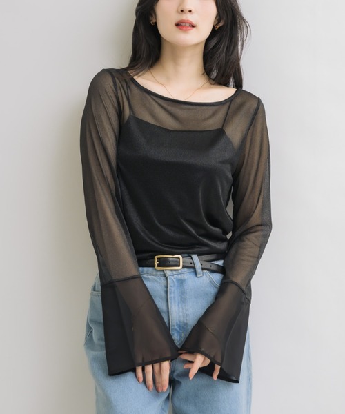 NEUNA（ヌナ）の「フレアスリーブボートネックシアートップス（Tシャツ/カットソー・レディース・グレー/ブラック/アイボリー・FREE）」の2枚目の写真
