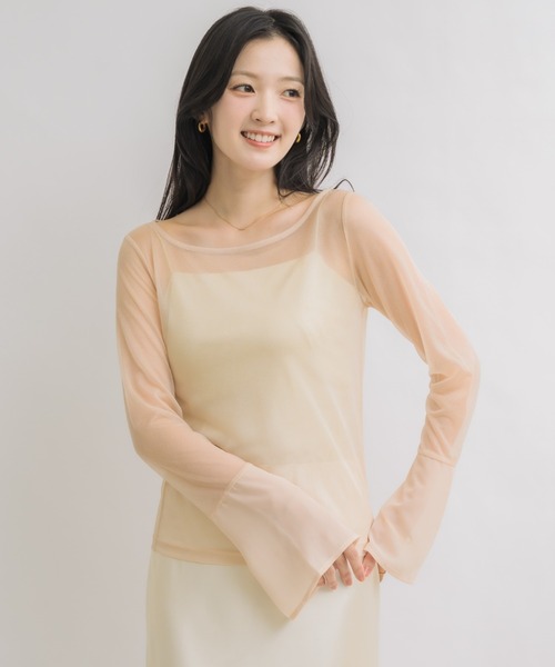 NEUNA（ヌナ）の「フレアスリーブボートネックシアートップス（Tシャツ/カットソー・レディース・グレー/ブラック/アイボリー・FREE）」の22枚目の写真