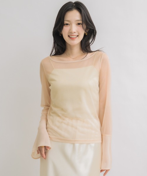 NEUNA（ヌナ）の「フレアスリーブボートネックシアートップス（Tシャツ/カットソー・レディース・グレー/ブラック/アイボリー・FREE）」の16枚目の写真