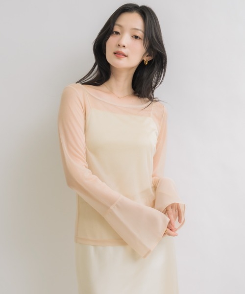 NEUNA（ヌナ）の「フレアスリーブボートネックシアートップス（Tシャツ/カットソー・レディース・グレー/ブラック/アイボリー・FREE）」の21枚目の写真