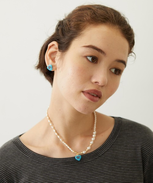 MILKFED.(ミルクフェド)の「SWEETHEARTS CANDY PIERCING(ピアス(両耳用)・レディース・ライトピンク/オフホワイト/ライトブルー・ONE SIZE)」の5枚目の写真
