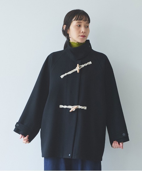 yuni（ユニ　）の「super100 Wool middle　length toggle button coat（ダッフルコート・レディース・アイボリー/ブラック・FREE）」の17枚目の写真