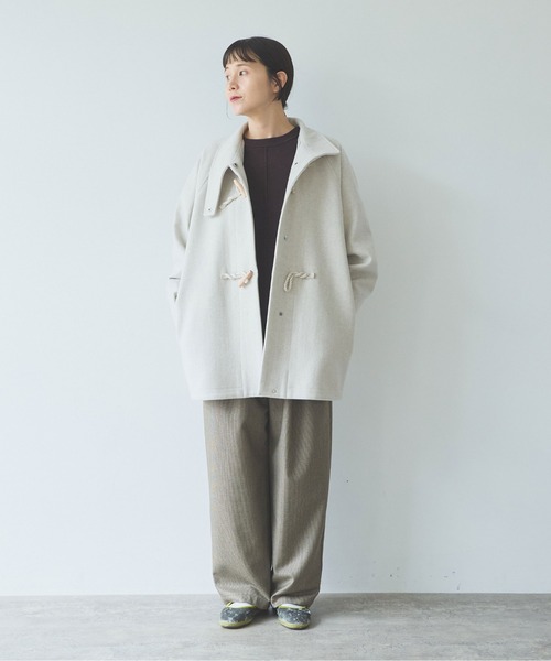 yuni（ユニ　）の「super100 Wool middle　length toggle button coat（ダッフルコート・レディース・アイボリー/ブラック・FREE）」の8枚目の写真